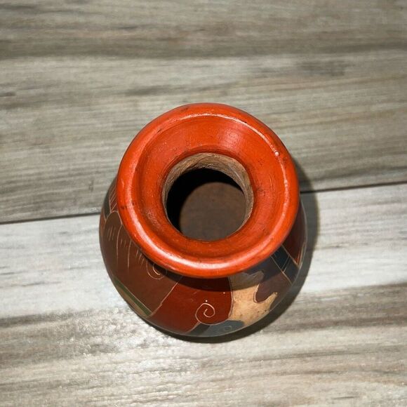 Vintage Terra Cotta Costa Rica Etched Pottery Vase Ceramic Hand Made Red Clay - Picture 5 of 8